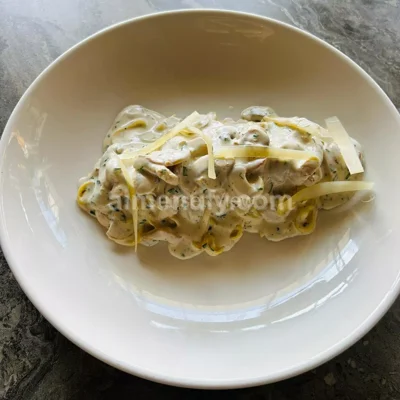 Fettuccine Alfredo